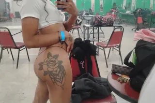 cum play with me - Image 6