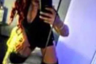 sexy college girl - 32 - Image 1