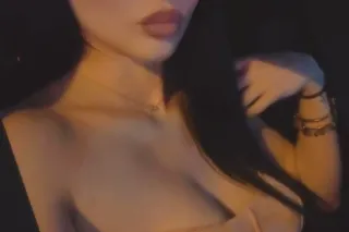 Your favorite girl to spoil - ... - Image 1