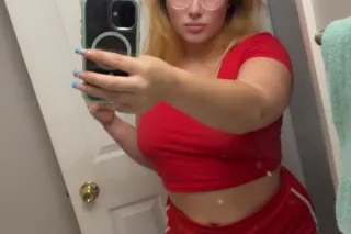 Sweet, neat, &always discrete💋... - Image 2