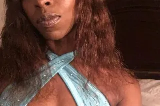 heyYou💕 out call available now... - Image 1