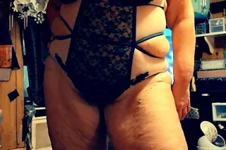 must read to contact me. cum s... - Image 4