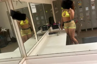 life size barbie - Image 3