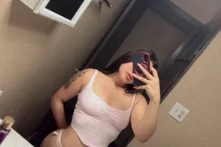 Tatiii🍓🍰apretadita ,cerradita ... - Image 4