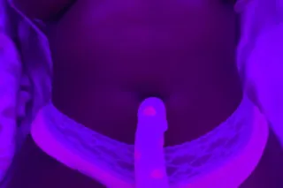 thick ebony goddess 👅💦🍒 - 23 - Image 3