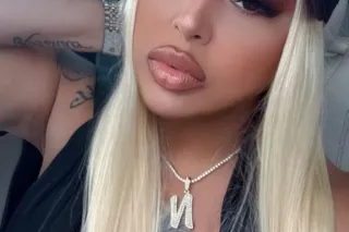 Beautiful Brazilian Bianca Visiting - Image 11