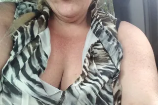 All right guys it's Friday let's start the weekend out right!! all holes open.. no restrictions.. unlimited pops on the hour - Image 8