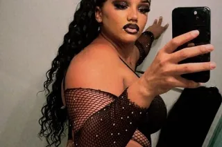 PRETTY FACE BIG BOOTY LATINA - Image 5