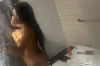 ,OUTS or FT SHOWS !! HEY DADDY... - Image 1