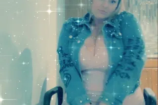 1000% Real and Natural Sexy, Professional, Busty Blonde Bombshell BUNNY - Image 5