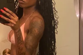 🌹PETITE CHOCOLATE PLAYMATE CLA... - Image 2