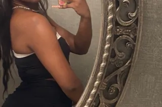 100 Qv outcall special young tight pussy💦 - Image 2