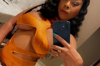 Intimacy Enrichment Specialist. - Image 11