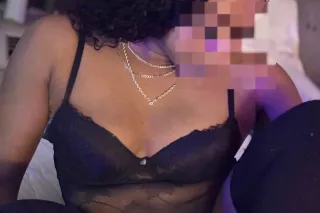 YOU just need some GOOD ASS PUSSY.💦🥴 In & Outs 👑 [Pegging (strap-on) Available!!] - Image 9