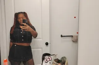 Golden Thick Goodess Ready To ... - Image 3