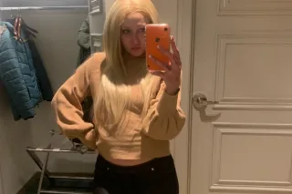 YOUNG AND HORNY!! MY PUSSY NEE... - Image 2