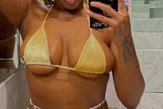 PRETTY TIGHT WET AFRO LATINA 💦😋 - Image 7