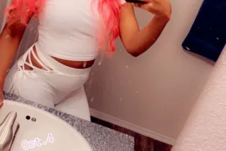 Sexy sweet & petite Last Day -... - Image 1