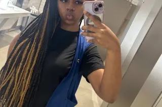 Sweet but seductive 🍭✨ Attentive to every detail 🌹Real connection, no time for games ❗Outcall & Incall ready ✅🍑 Anal👄💦 Oral🚫 No GFE - Image 3