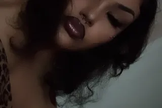 ‼NEW IN TOWN‼ 💦👅DEEP THROAT GO... - Image 1