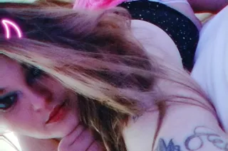 im ready, to feel your big dick in my tight pussy - Image 5