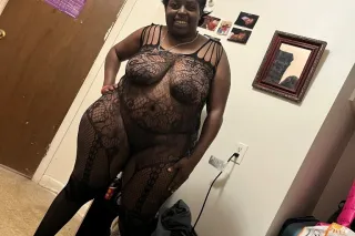 I want a male freibd thats gon... - Image 2