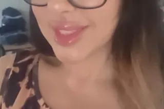 Special till 4pm today only 1oo Yes im Real Bella im real best - Image 5