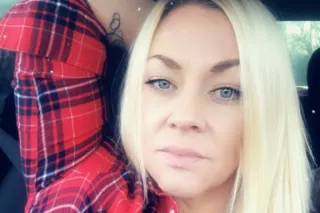 Blonde Hazel eyed Beauty...Bil... - Image 2