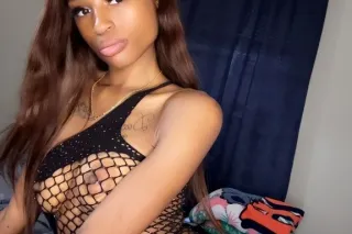 I DONT SUCK DICK"💦" i SWALLOW ... - Image 2