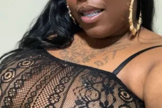 Hey babe Lets play specials go... - Image 2