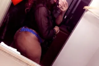 👑👑💋JUST GOT INTO TOWN & YOU GU... - Image 2