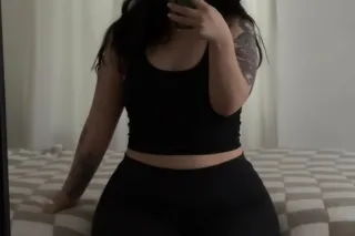 🔥🔥🔥MILF Alert 🔊🔊🔊📢📢📢MILF alert 🔥🔥🔥 Real Woman and Real Curvy💦💦💦 Available for Outcall and Factime Shows📲📲📲 - Image 1