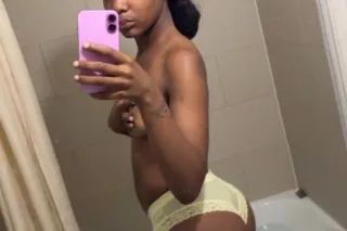 HONEY'S LAST CALL - 23 - Image 4