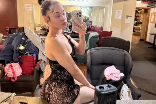 No headline needed - Check my ... - Image 1