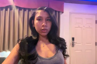 latina tight FUN SIZE SFV qv 1... - Image 3