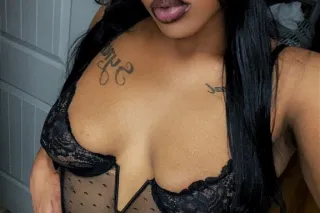 TALL GLASS OF WATER 🧡💚 - Image 8