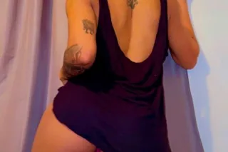 Sweet kind sexy girt 😘🩵 available all the time🏠💪🏼 - Image 6