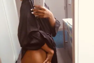 Rosie Thaa Plumber - 25 - Image 3