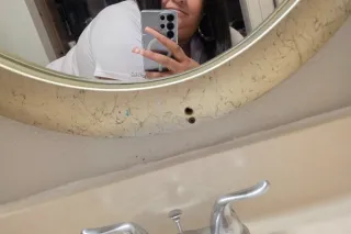 Your mouth will drop once you see my 50H Natural Breast. Busty Bombshell here at your service. 20 minute 🌹 Special. - Image 5