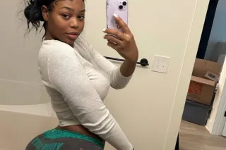 Sparkle ✨ - 28 - Image 2