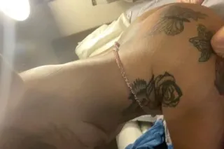 💝COME UNWRAP ME ✨HOLIDAY SPECI... - Image 1