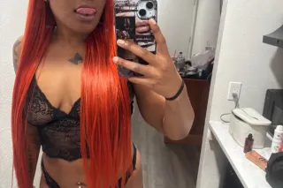 5'3 thick goddess Cum see how ... - Image 2