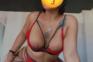 Latina coqueta - 24 - Image 2