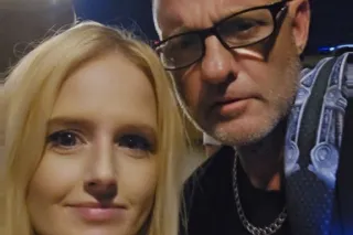 Hot Party Couple Looking For O... - Image 1