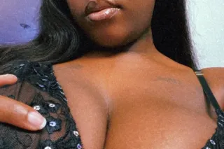 💋💦FREAKY FRIDAY SPECIAL 🍑💋💦OUT... - Image 1