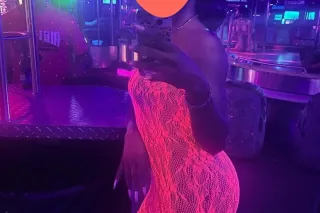 Freaky aF ❤🌸 Catch a NEW vibe✨... - Image 3