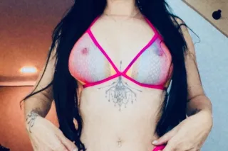 Latina Mamasita Rica - 27 - Image 1