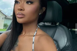 NEW Young and HOT Sensual Hot Party Girl ❄❄ - Image 5