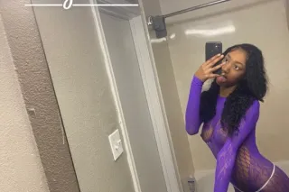 𝓟𝓻𝓮𝓽𝓽𝔂 𝓟𝓮𝓽𝓲𝓽𝓮, 𝑬𝑩𝑶𝑵𝒀 𝑫𝑶𝑳𝑳 😻🏆𝟏𝟎... - Image 2