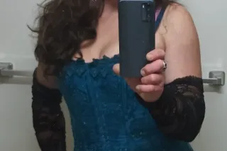 Good Evening! Naughty Natasha ... - Image 2